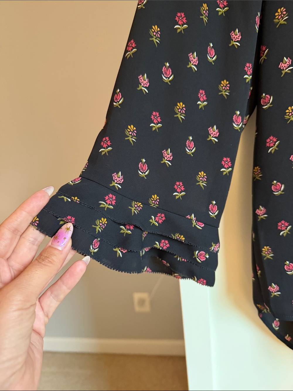{BUNDLE} - Assorted LOFT Women's Print Blouses - Picture 4 of 15